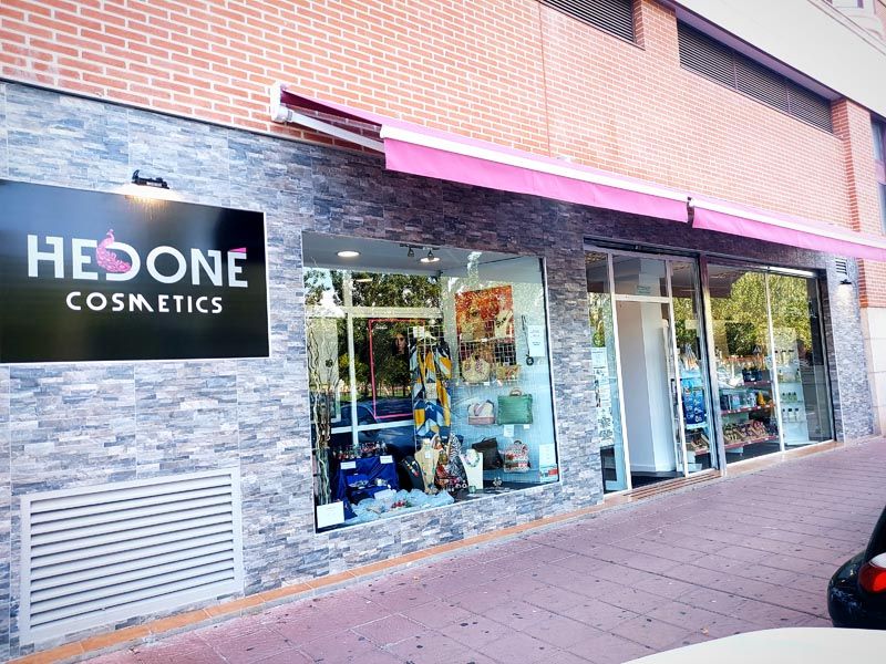 Fachada de la tienda en Laguna de Duero